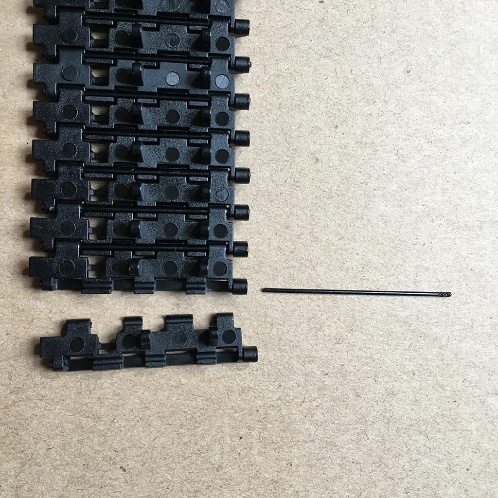 Rantai Rel Tank Hitam, Plastik - Xcm Chain ulasan dan harga